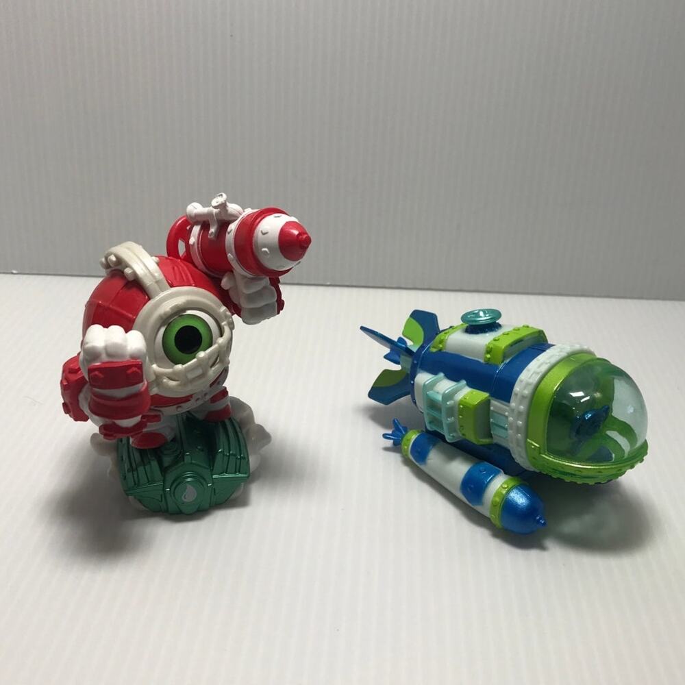 Skylanders Superchargers Missile-Tow Dive Clops & Dive Bomber Submarine